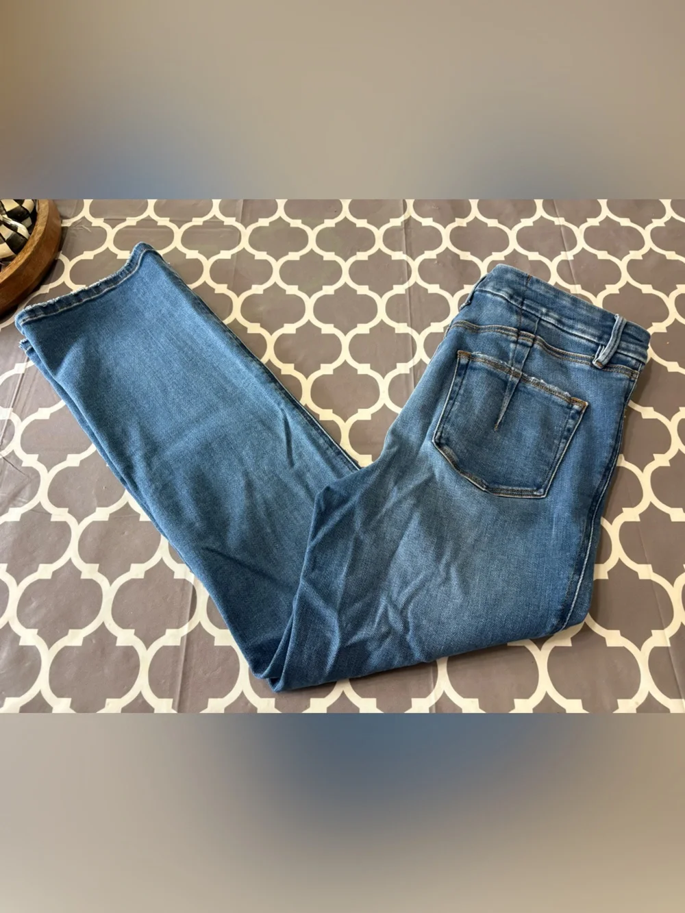 Good American Good Curve Straight High Rise Jeans